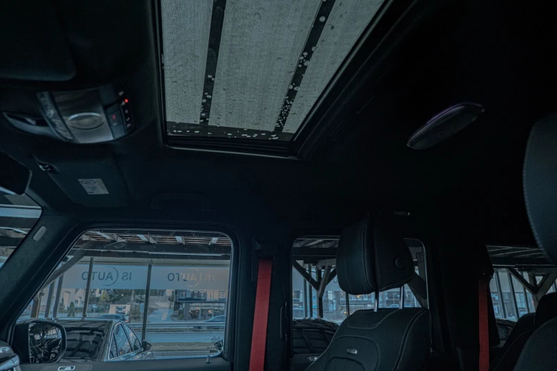 Mercedes-Benz G 63 AMG 4Matic/AMG Ride Control/Night Edition/3D Burm/Обду, снимка 15 - Автомобили и джипове - 52012006