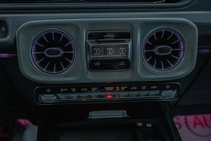 Mercedes-Benz G 63 AMG 4Matic/AMG Ride Control/Night Edition/3D Burm/Обду, снимка 9 - Автомобили и джипове - 52012006