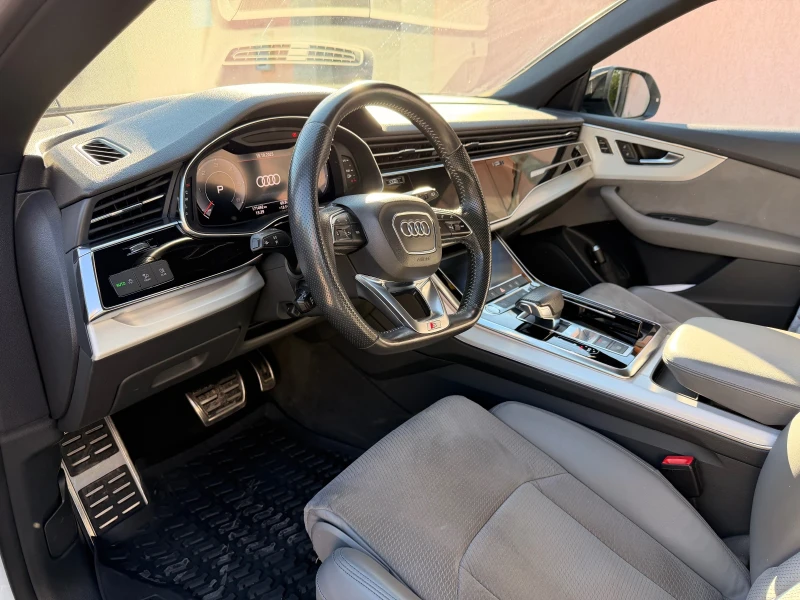 Audi Q8 50 TDI , снимка 13 - Автомобили и джипове - 52110283