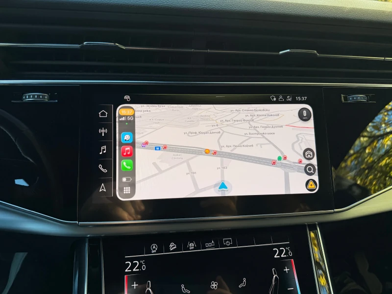 Audi Q8 50 TDI , снимка 7 - Автомобили и джипове - 52110283