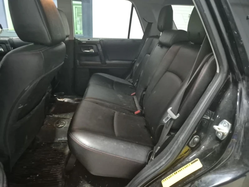 Toyota 4runner * 4WD * CARFAX * БЕЗ ПЪРВОНАЧАЛНА ВНОСКА, снимка 13 - Автомобили и джипове - 52874400