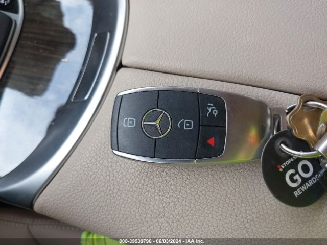 Mercedes-Benz GLC 300 4MATIC , снимка 11 - Автомобили и джипове - 46441097