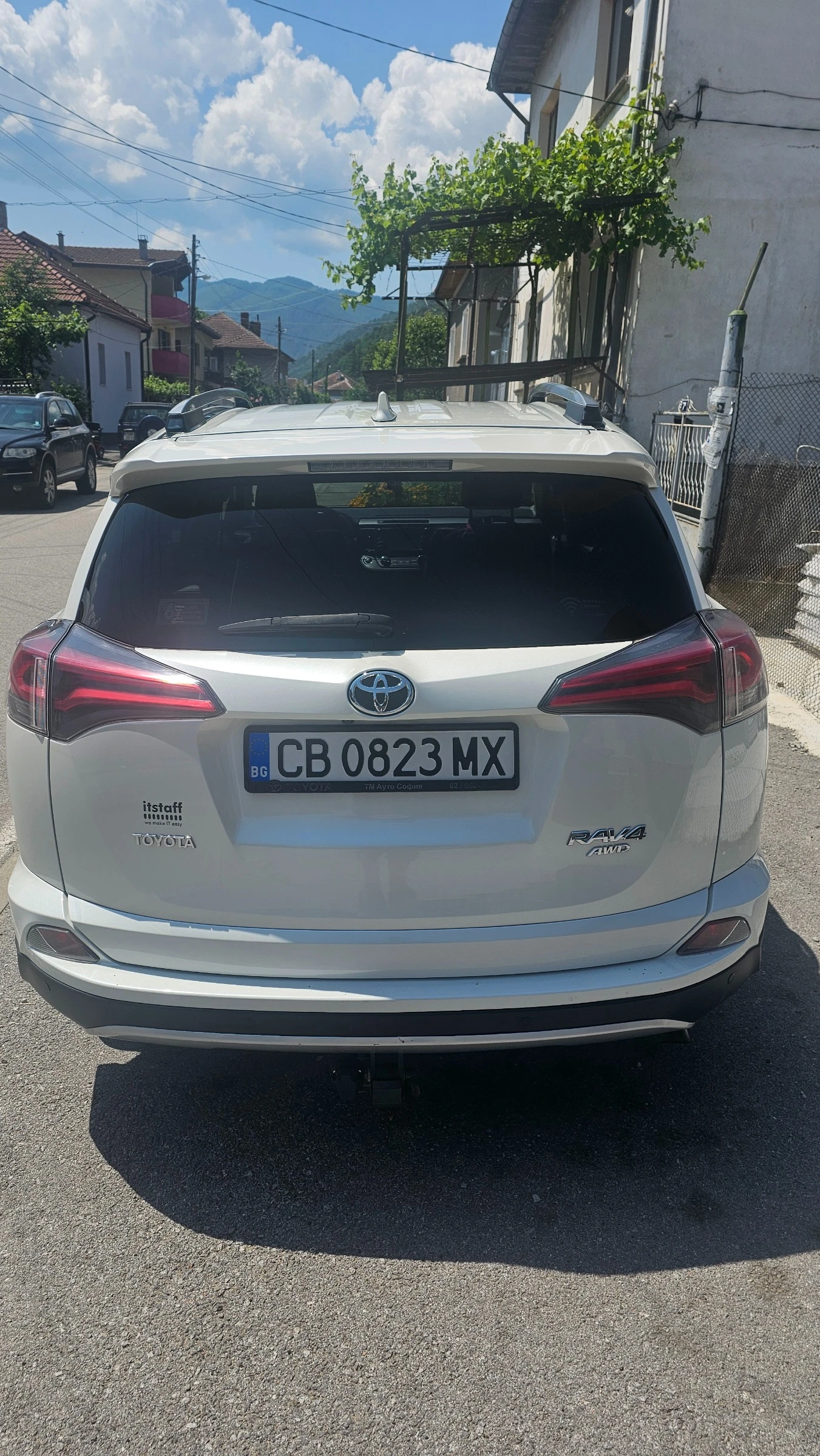 Toyota Rav4 Luxury - изображение 3