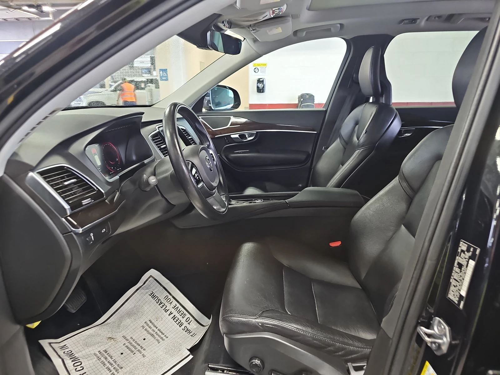 Volvo Xc90 T6 Momentum* Distronic* Keyless* 7Seats* Panorama* - изображение 7