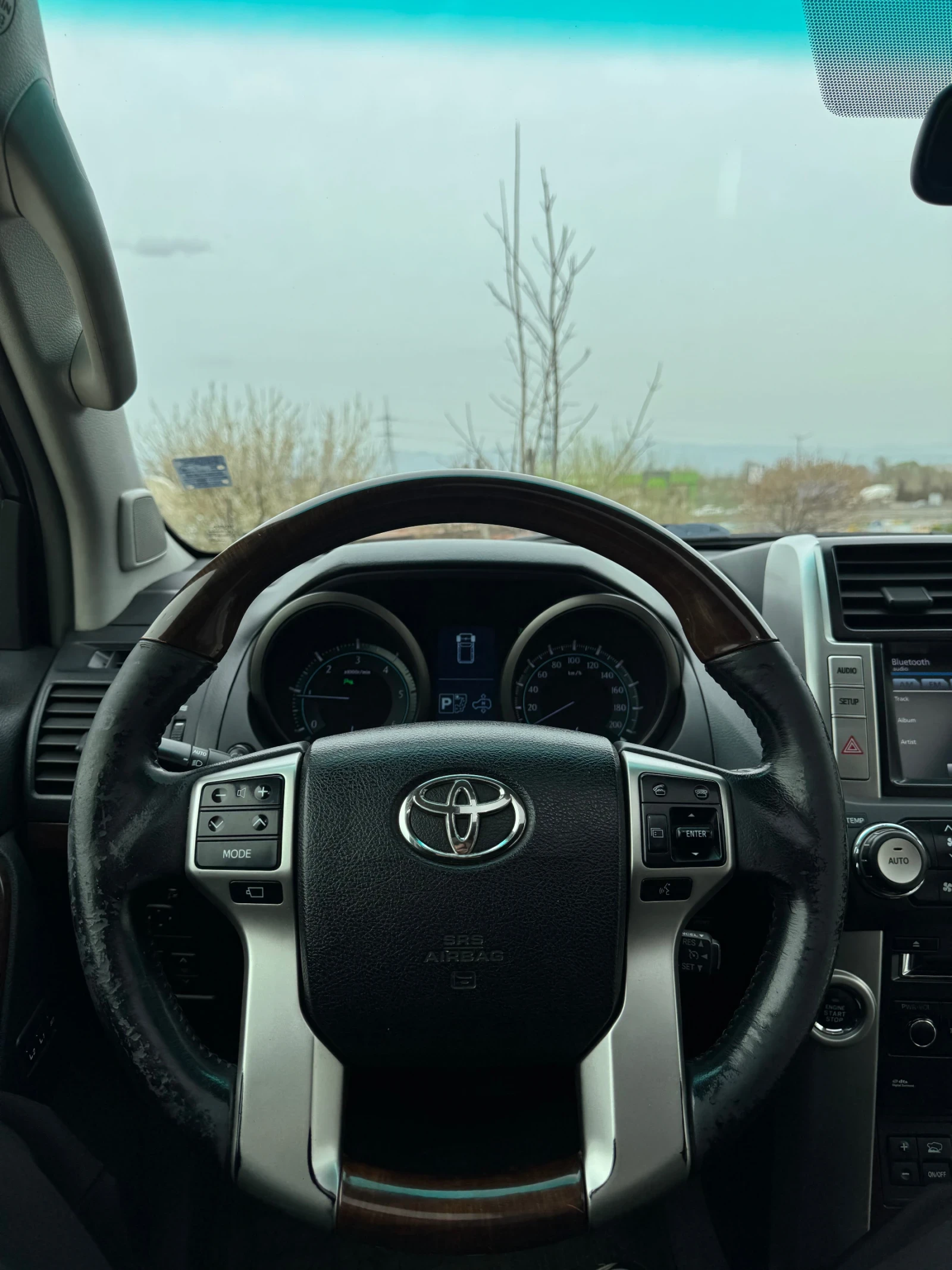 Toyota Land cruiser  - изображение 10