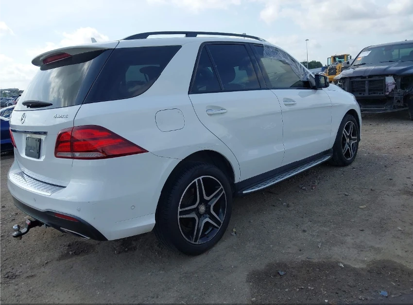 Mercedes-Benz GLE 400 4MATIC* AMG-PACK* ПОДГРЕВИ* HARMAN - изображение 6