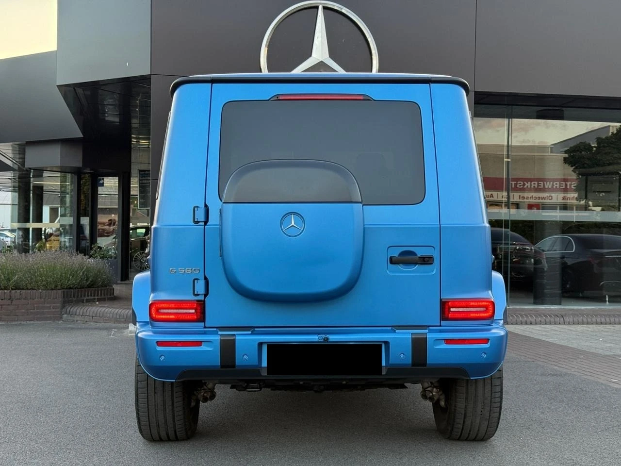 Mercedes-Benz G 580 EQ/AMG/4MATIC/EDITION ONE/MAGNO/BURM/CARBON/G-TURN - изображение 5