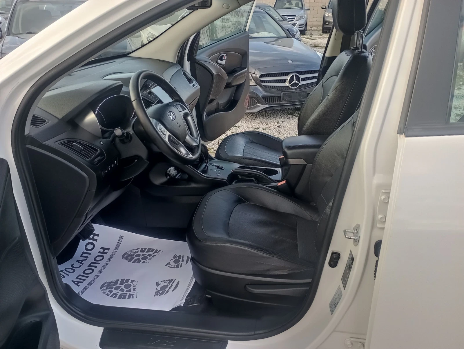 Hyundai IX35 2.0, 4х4, Кожа, Панорама  - изображение 7