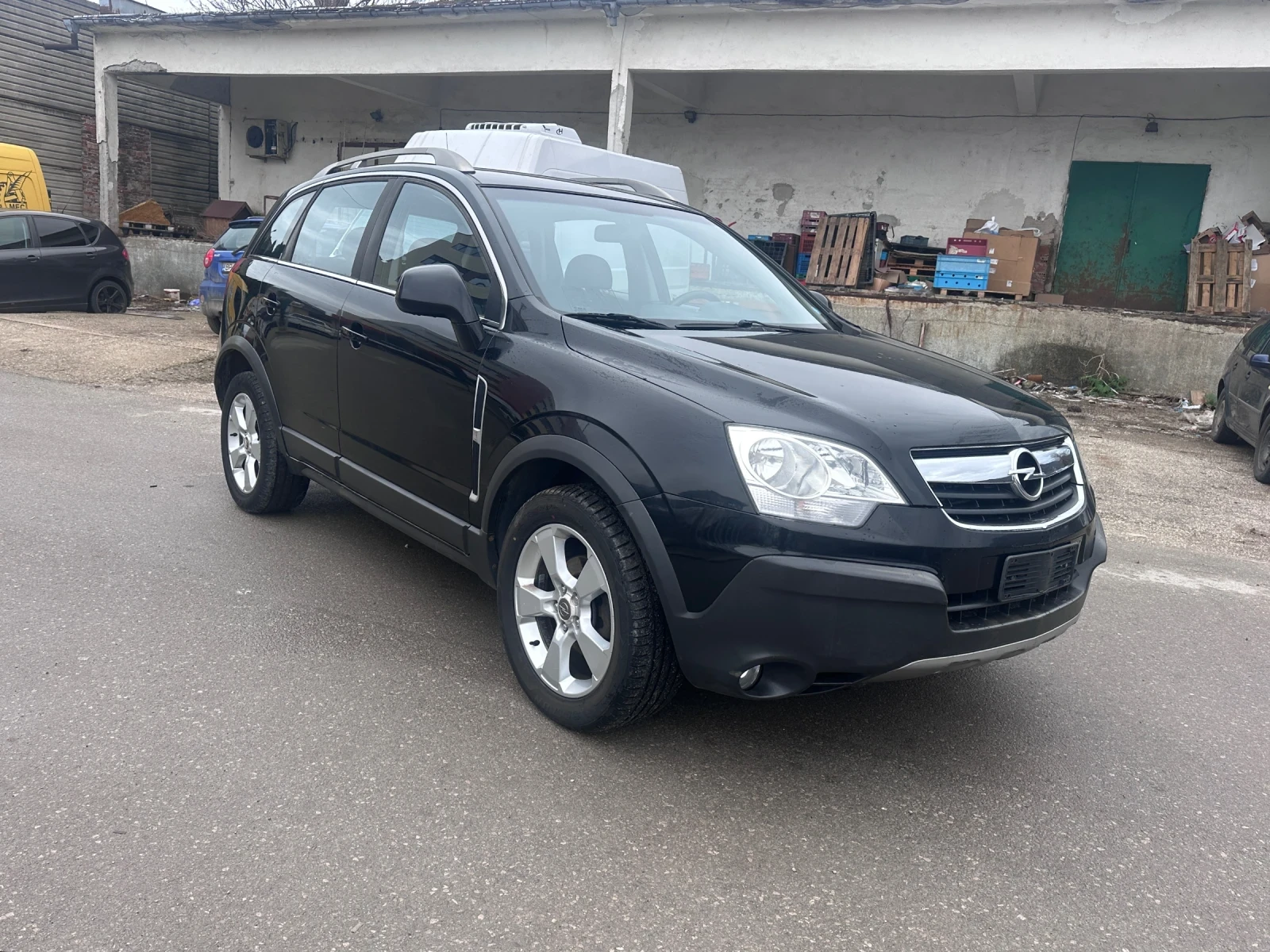 Opel Antara 2.0CDTI - РЕАЛНИ КИЛОМЕТРИ , снимка 3 - Автомобили и джипове - 53709383