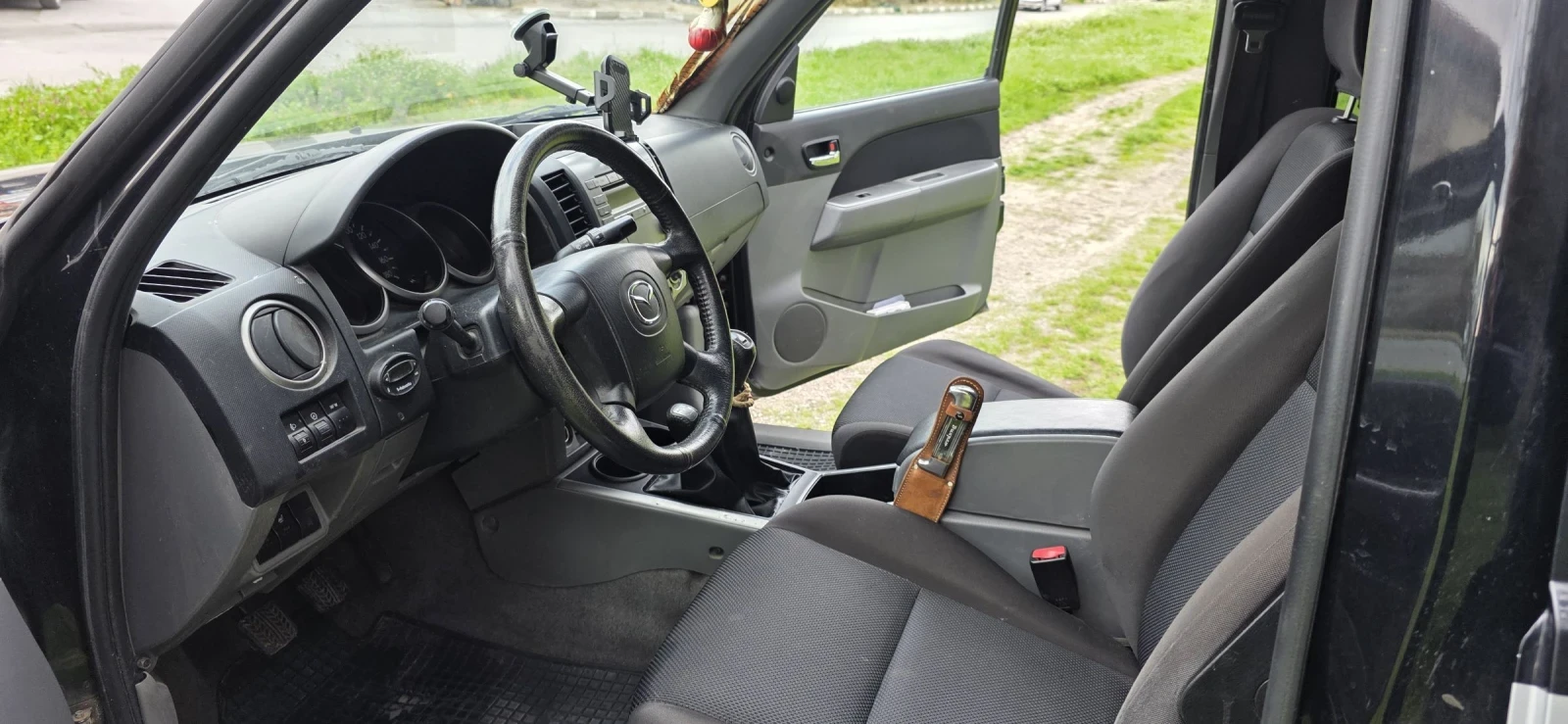 Mazda BT-50 2, 5tdi, снимка 7 - Автомобили и джипове - 54529808
