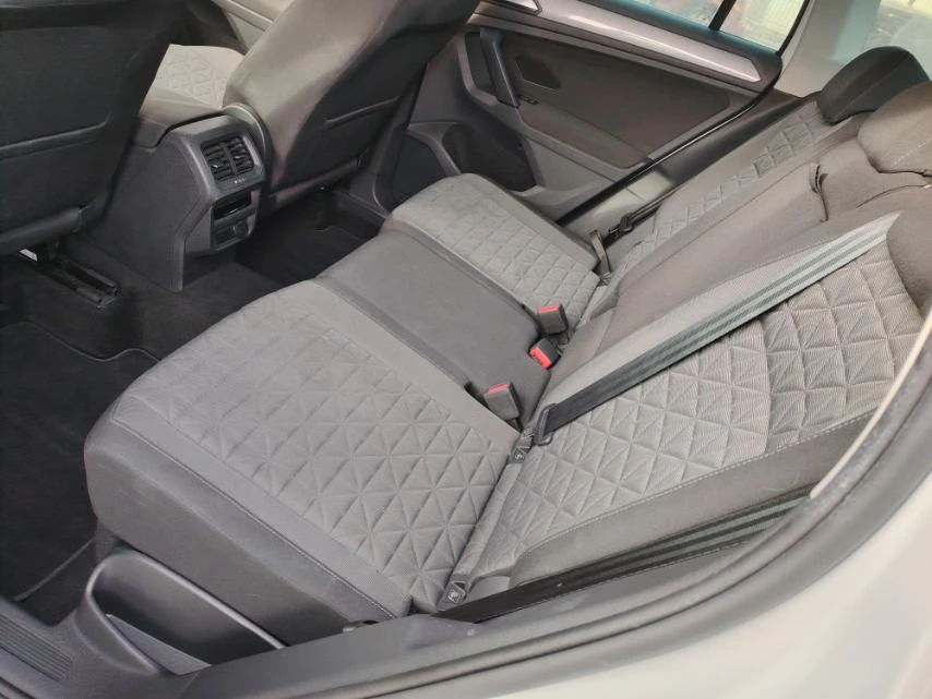 VW Tiguan 06.2022гDSG-2.0TDi-150кс-FACE-БЕЗУПРЕЧЕН!, снимка 14 - Автомобили и джипове - 55092872