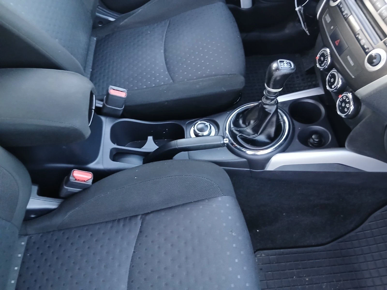 Mitsubishi ASX 1.8DID - 4x4 , снимка 8 - Автомобили и джипове - 55114687