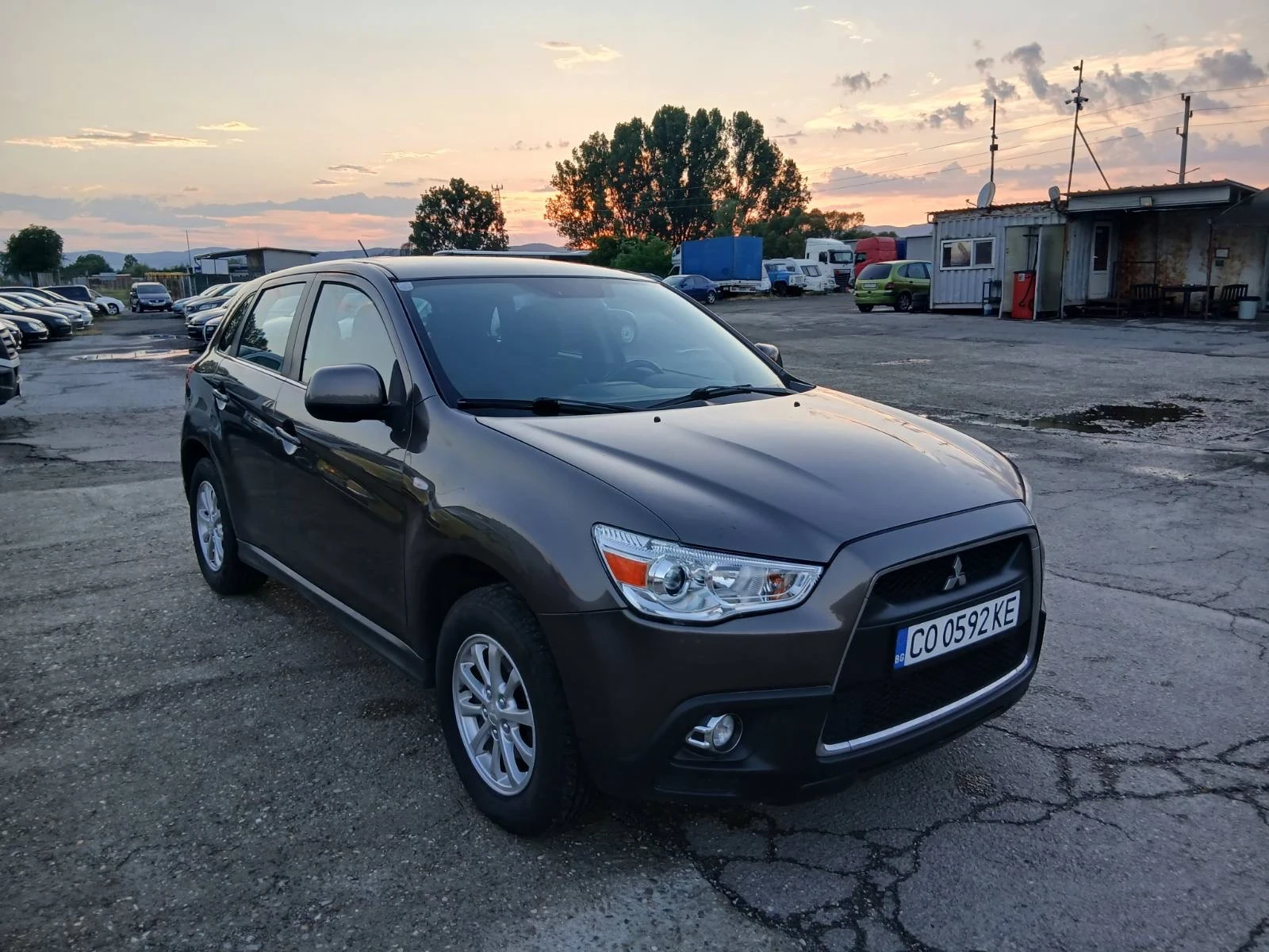 Mitsubishi ASX 1.8DID - 4x4 , снимка 2 - Автомобили и джипове - 55114687