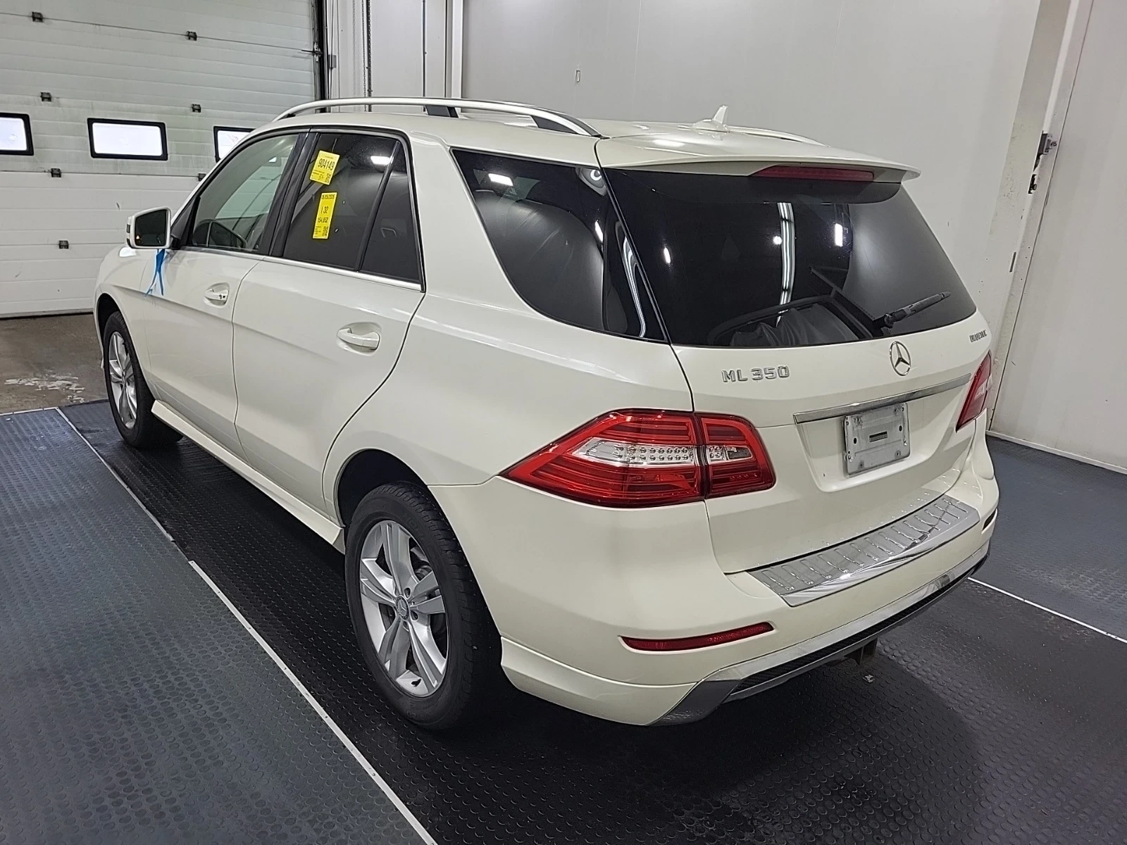 Mercedes-Benz ML 350 D * CAMERA * ШИБИДАХ * CARFAX * НА ПРУЖИНИ * , снимка 5 - Автомобили и джипове - 55503411