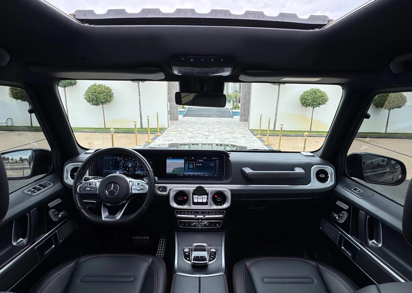 Mercedes-Benz G 500 4x4 AMG-Line, снимка 4 - Автомобили и джипове - 55536971