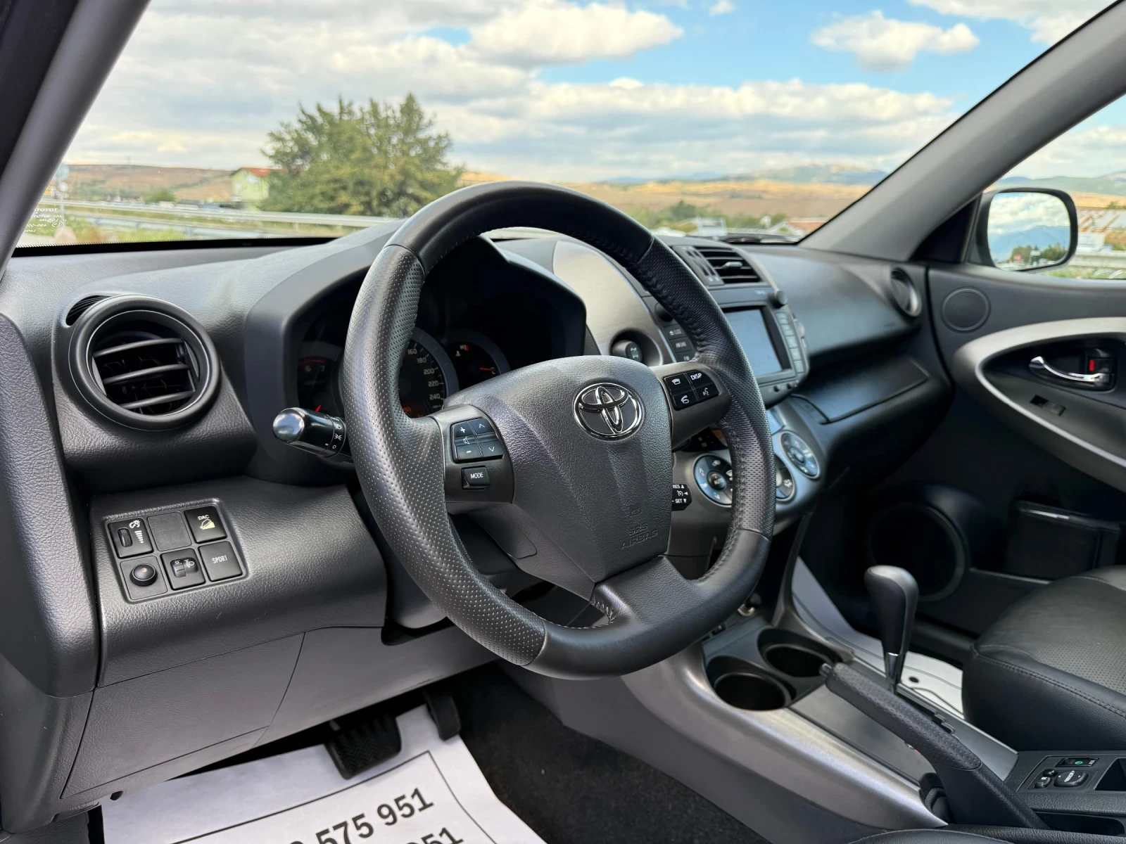 Toyota Rav4 2.2-CROSSOVER-EXCLUSIVE-4х4-КАМЕРА-КОЖА-ПОДГРЕВ, снимка 7 - Автомобили и джипове - 56225961