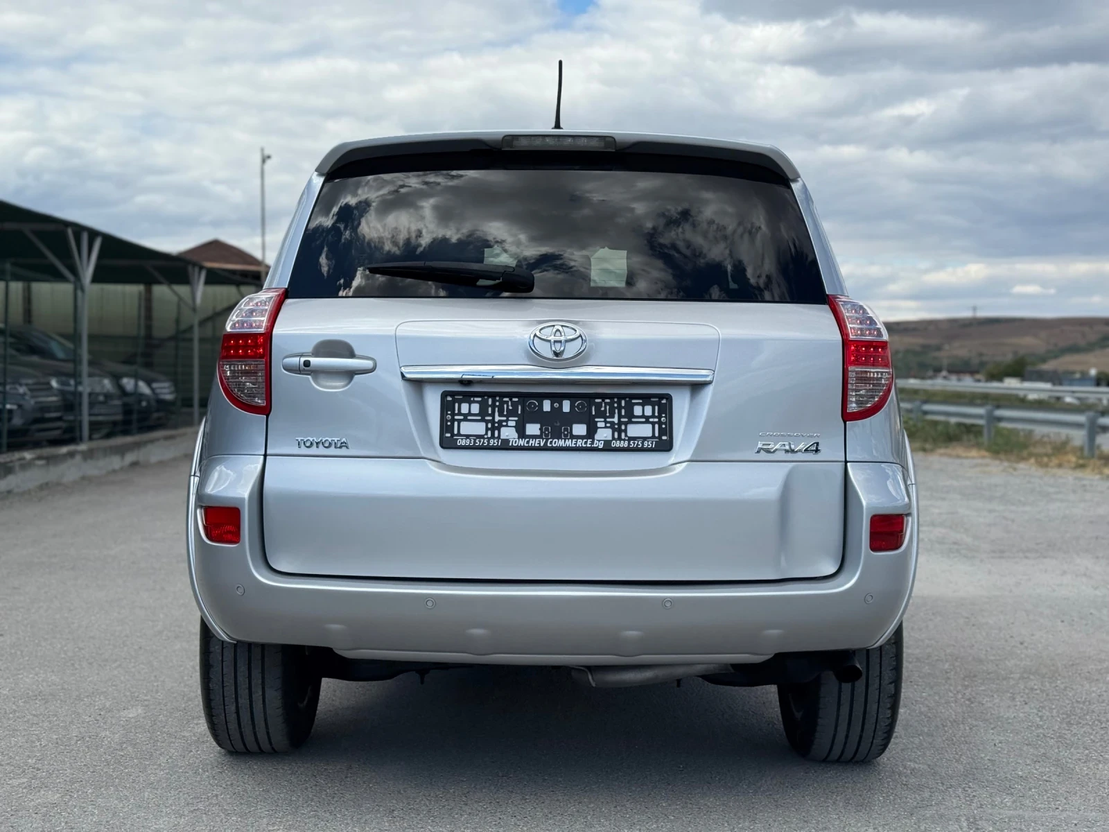 Toyota Rav4 2.2-CROSSOVER-EXCLUSIVE-4х4-КАМЕРА-КОЖА-ПОДГРЕВ, снимка 5 - Автомобили и джипове - 56225961