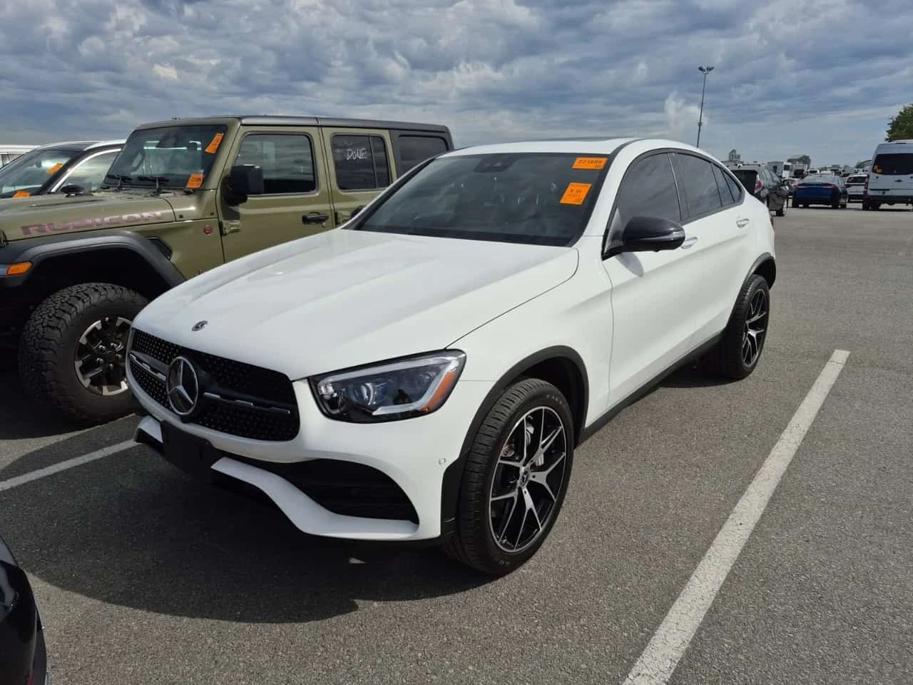 Mercedes-Benz GLC 300 COUPE| ПАМЕТ| ПАНОРАМА| 360| 2 КЛЮЧА| 