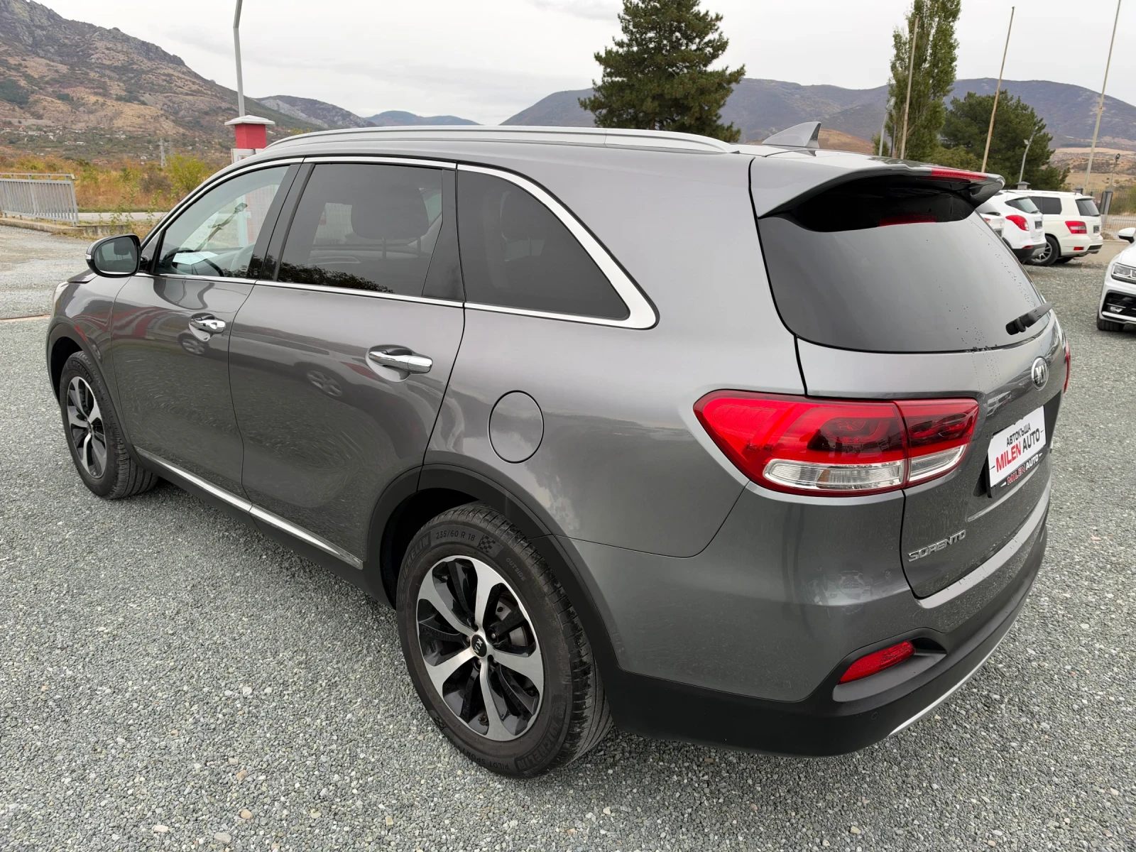 Kia Sorento (���� ����)^(7-�����) | Mobile.bg � ����������� 7