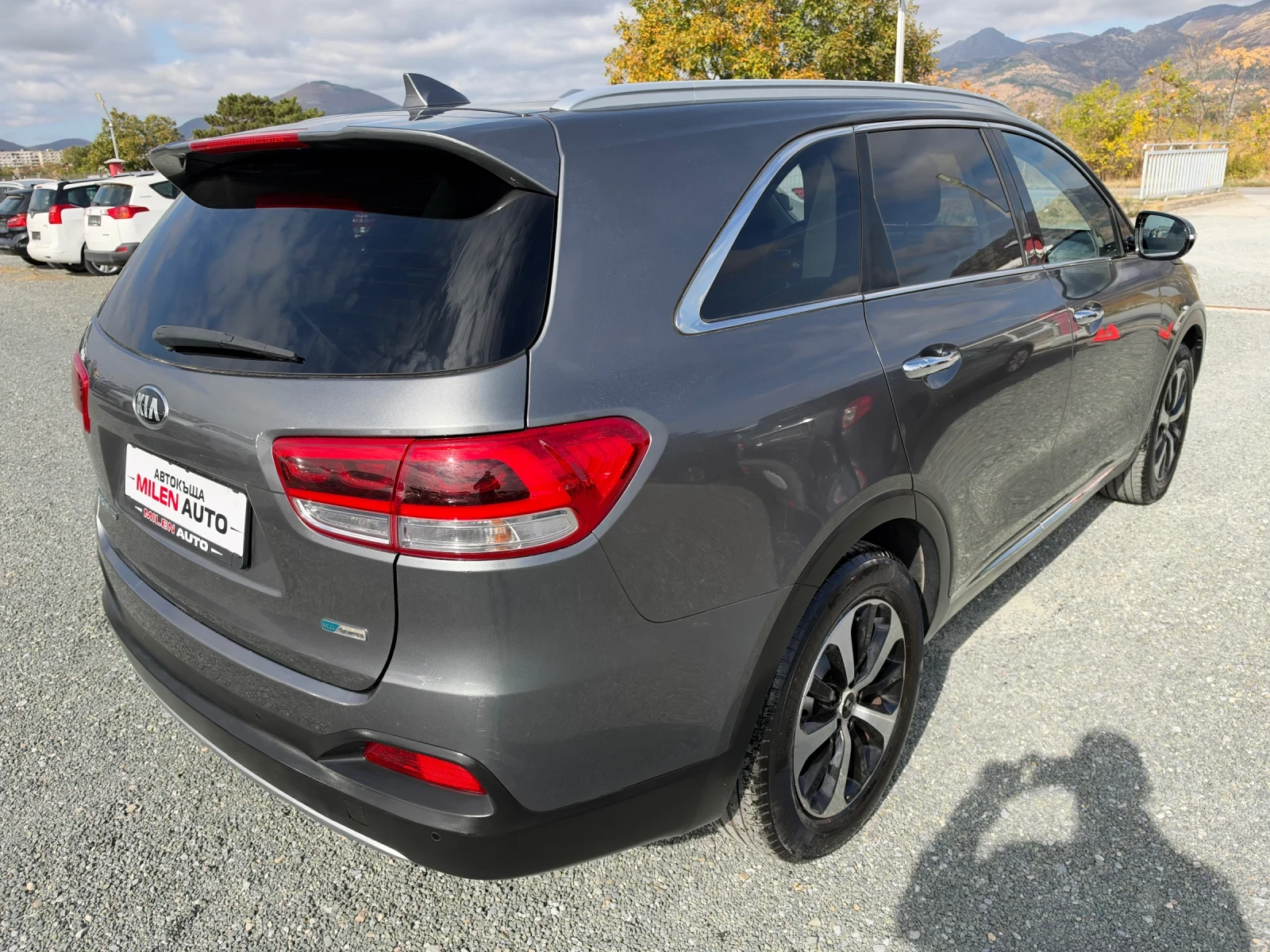 Kia Sorento (КАТО НОВА), снимка 6 - Автомобили и джипове - 56301256