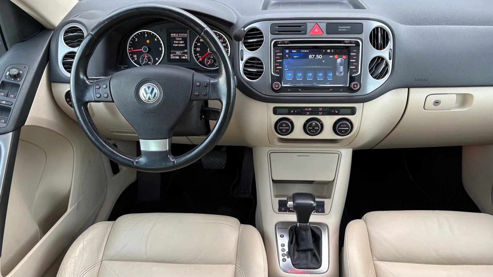 VW Tiguan ПАНОРАМА-КАМЕРА, снимка 11 - Автомобили и джипове - 56447310