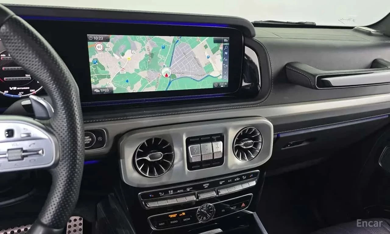 Mercedes-Benz G 63 AMG, снимка 12 - Автомобили и джипове - 56726557