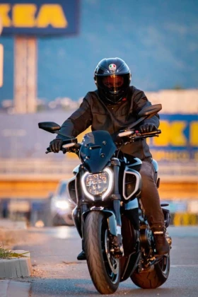 Ducati Diavel V4 | Mobile.bg    4