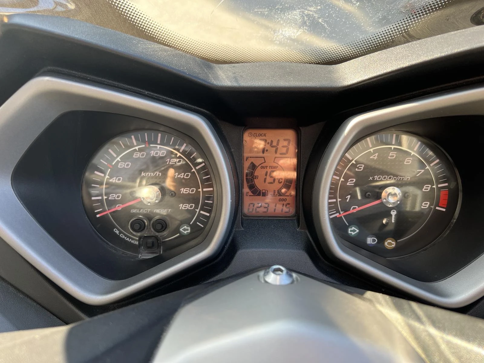 Yamaha X-max  - изображение 10