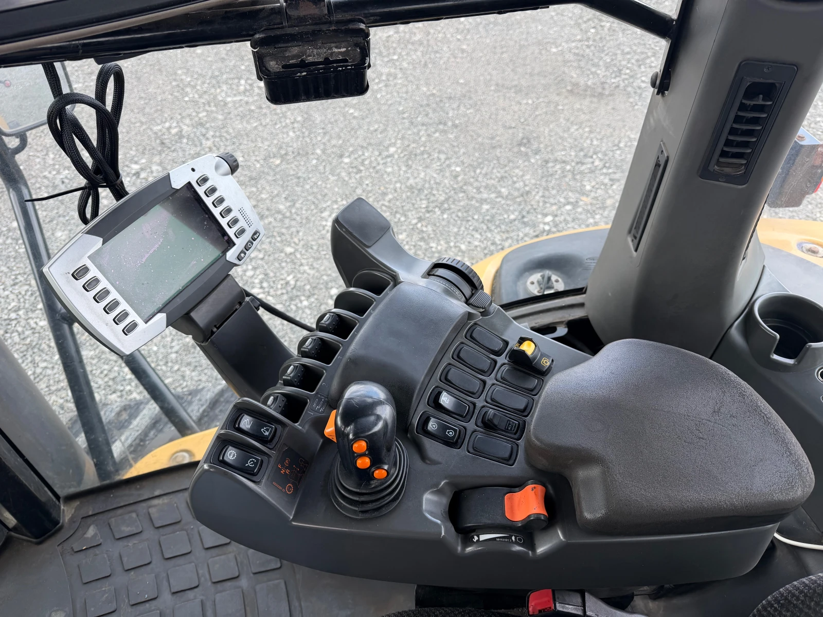 ������� Challenger MT 755 E ��������� ������ | Mobile.bg � ����������� 13