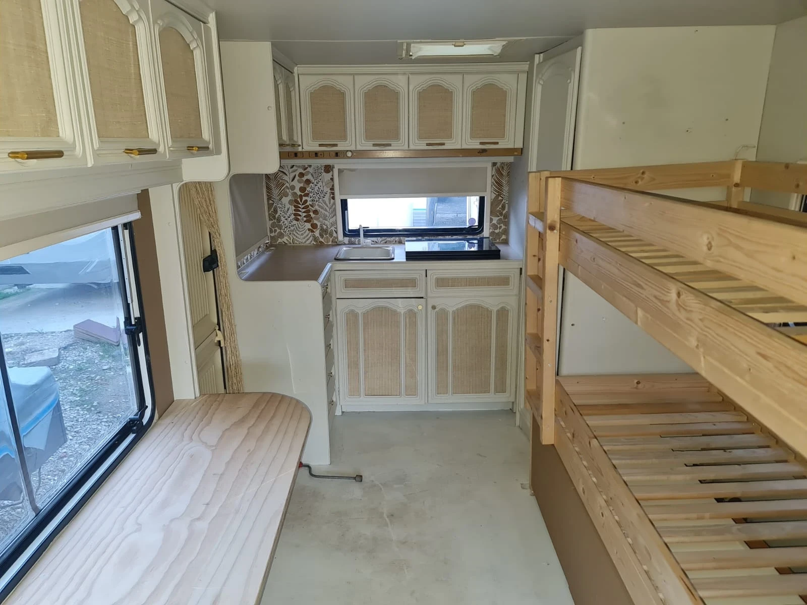 Каравана Adria HOBBY 550 WC  - изображение 10