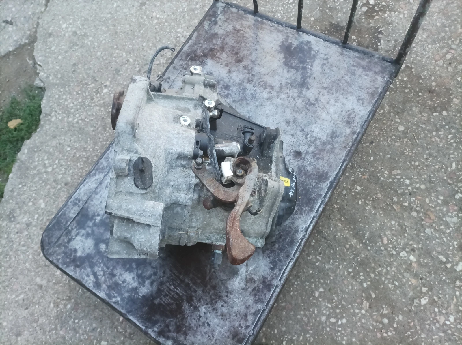 Скоростна кутия ръчна за Фолксваген Поло 1.9 SDI. 2003 год. 9N. , снимка 3 - Части - 56186109