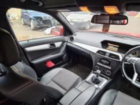 Mercedes-Benz C 220 Facelift 651 4 Marik кожа 113 000 мили, снимка 17