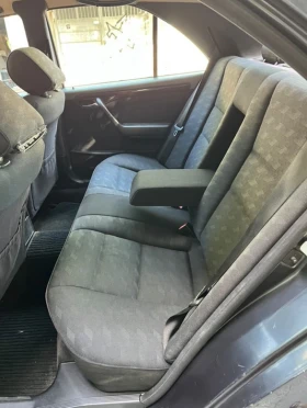 Обява за продажба на Mercedes-Benz C 250 ~3 500 лв. - изображение 9 | Auto.bg Обява за продажба на Mercedes-Benz C 250 ~3 500 лв. - изображение 9