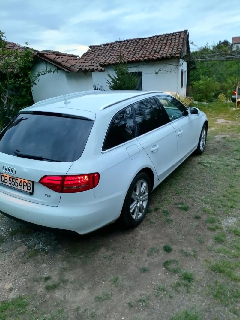 Audi A4 B8, FACELIFT, УНИКАЛНА, снимка 3 - Автомобили и джипове - 47425595