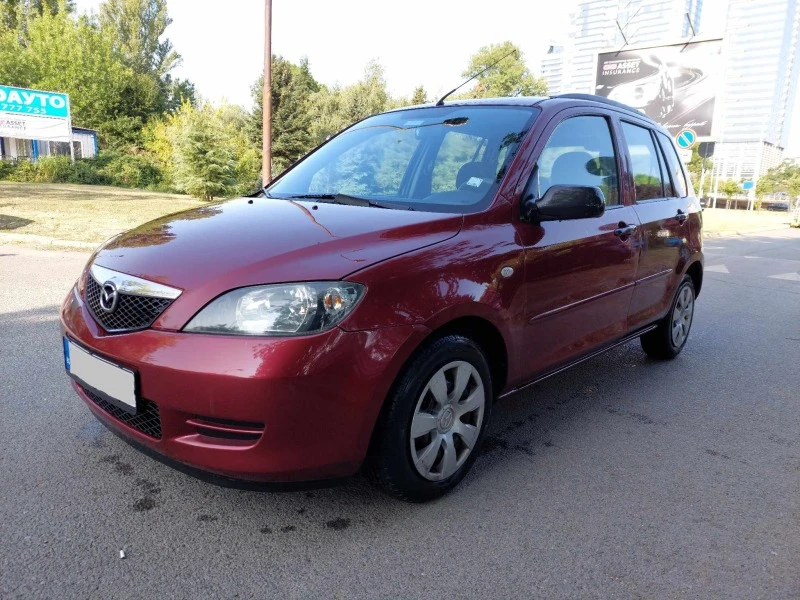 Mazda 2 1, 4i AUTOMATIC, снимка 1 - Автомобили и джипове - 45552681