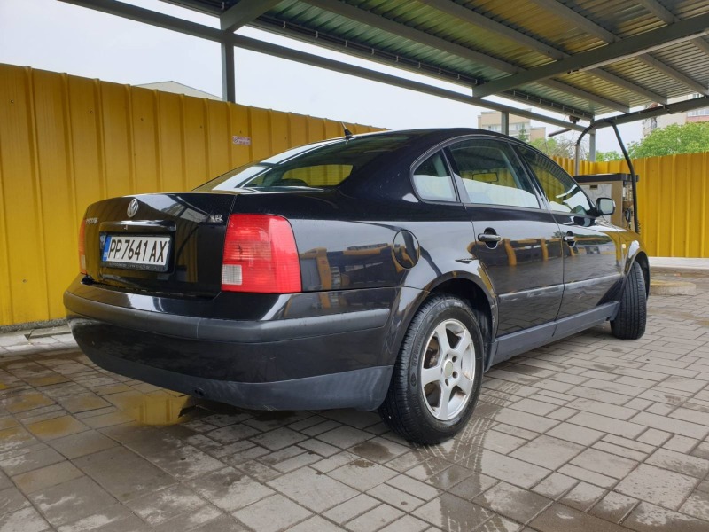 VW Passat, снимка 3 - Автомобили и джипове - 45807954