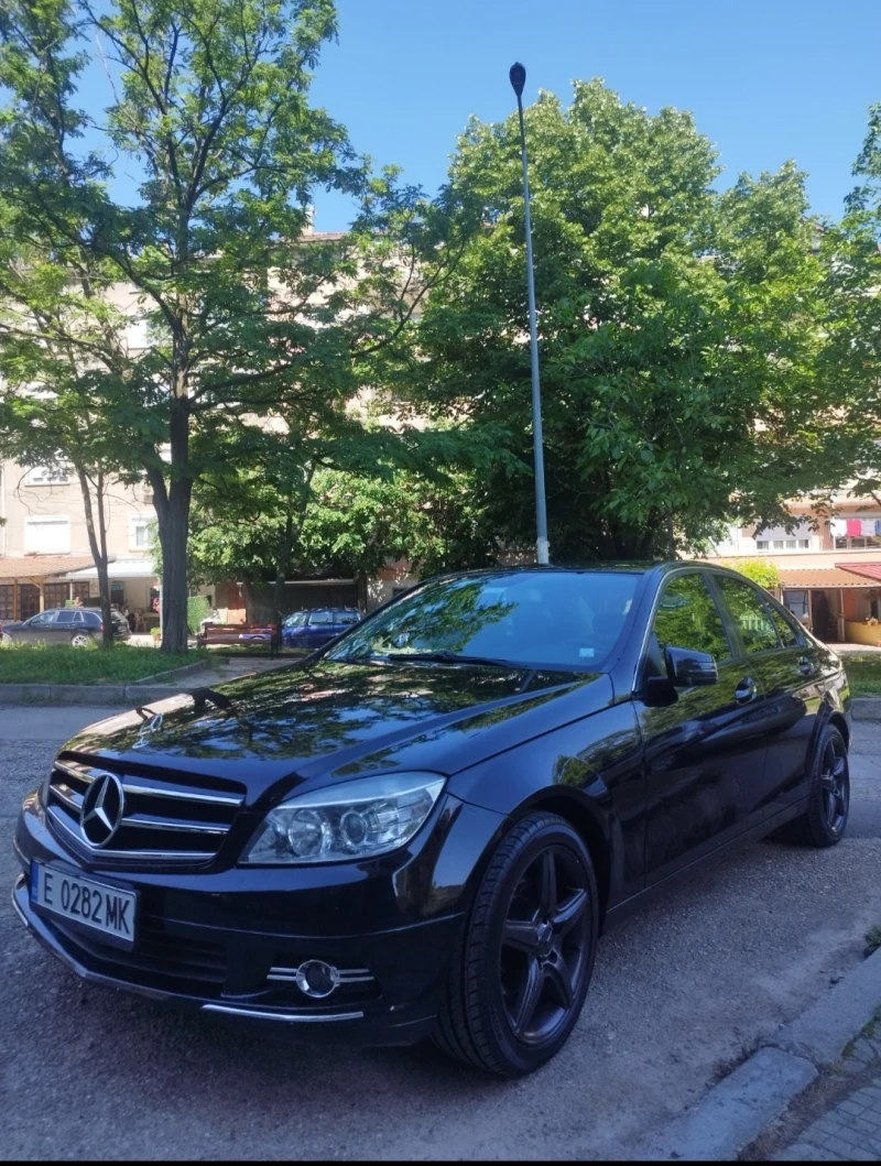 Mercedes-Benz C 220, снимка 6 - Автомобили и джипове - 47972520