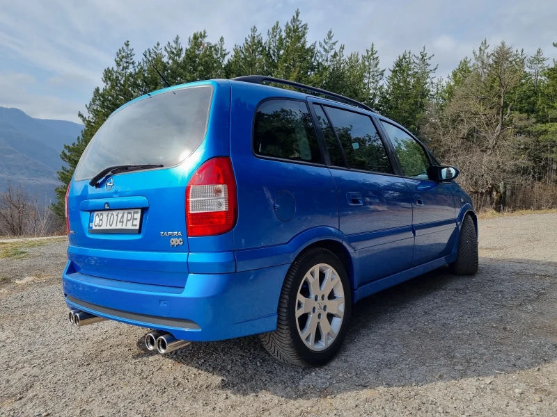 Opel Zafira 2.0 OPC Turbo, снимка 4 - Автомобили и джипове - 51012172