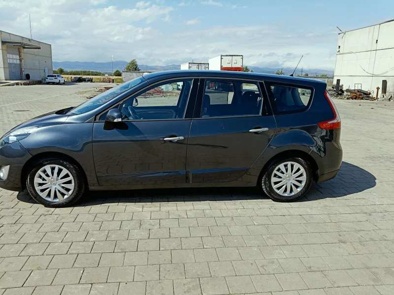 Renault Grand scenic 2.0 AUTOMATIC 6+ 1, снимка 7 - Автомобили и джипове - 50966572