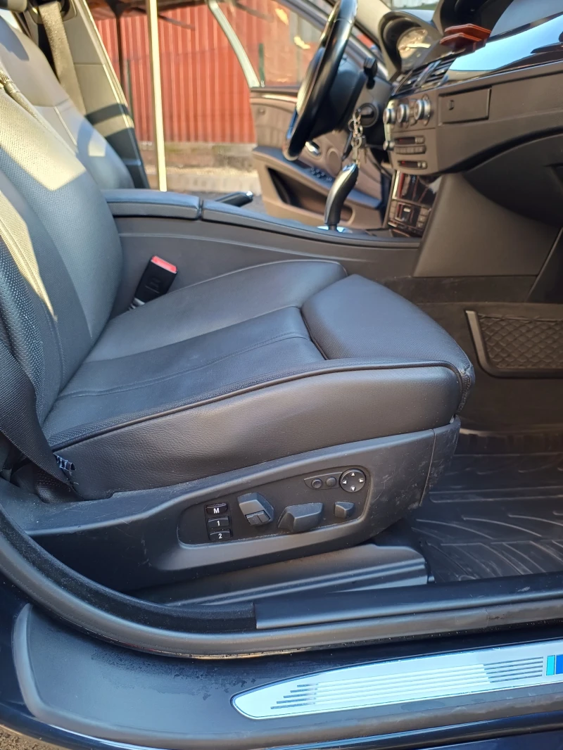 BMW 530 xDrive M-пакет, снимка 14 - Автомобили и джипове - 52851892