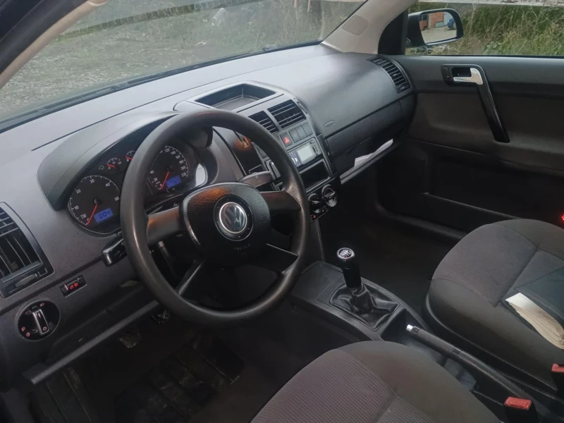 VW Polo 1.9SDI 68к.с., снимка 7 - Автомобили и джипове - 52915488