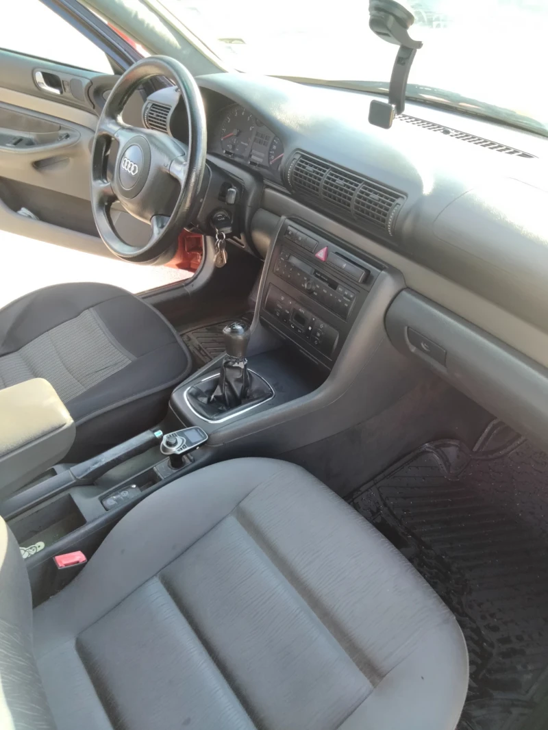 Audi A4, снимка 7 - Автомобили и джипове - 53036023