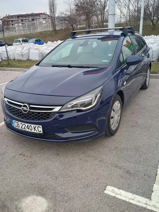 Opel Astra, снимка 5 - Автомобили и джипове - 53002206