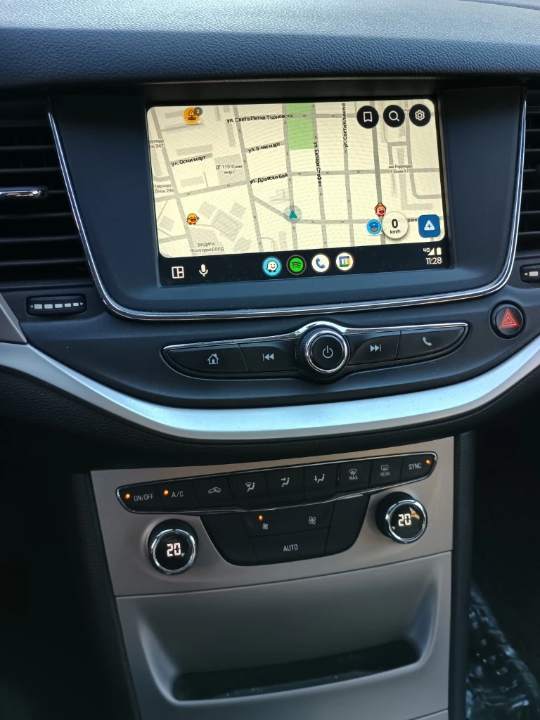 Opel Astra, снимка 5 - Автомобили и джипове - 53002206