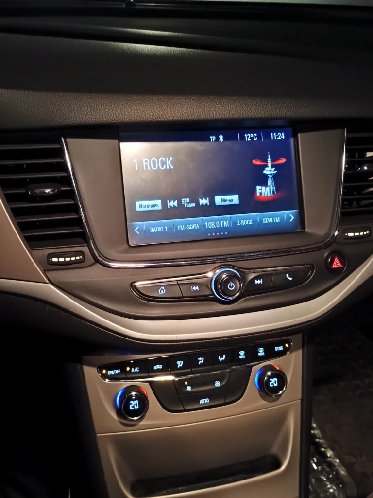 Opel Astra, снимка 8 - Автомобили и джипове - 53002206