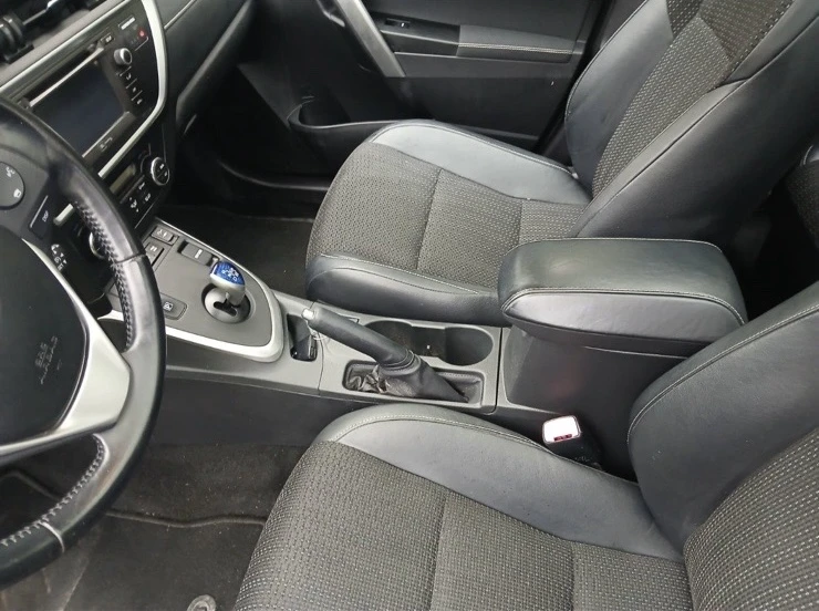 Toyota Auris | Mobile.bg � ����������� 9