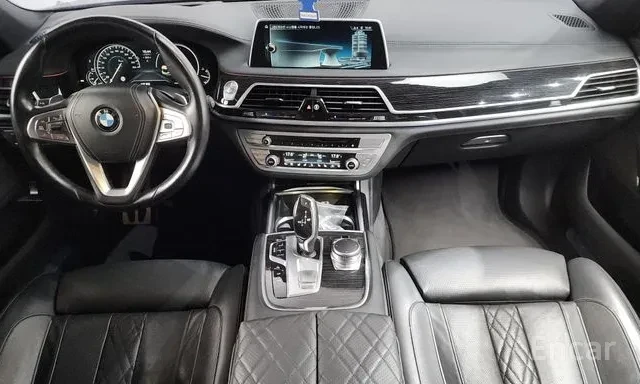 BMW 740 d xDrive M-Sport, снимка 4 - Автомобили и джипове - 55753712