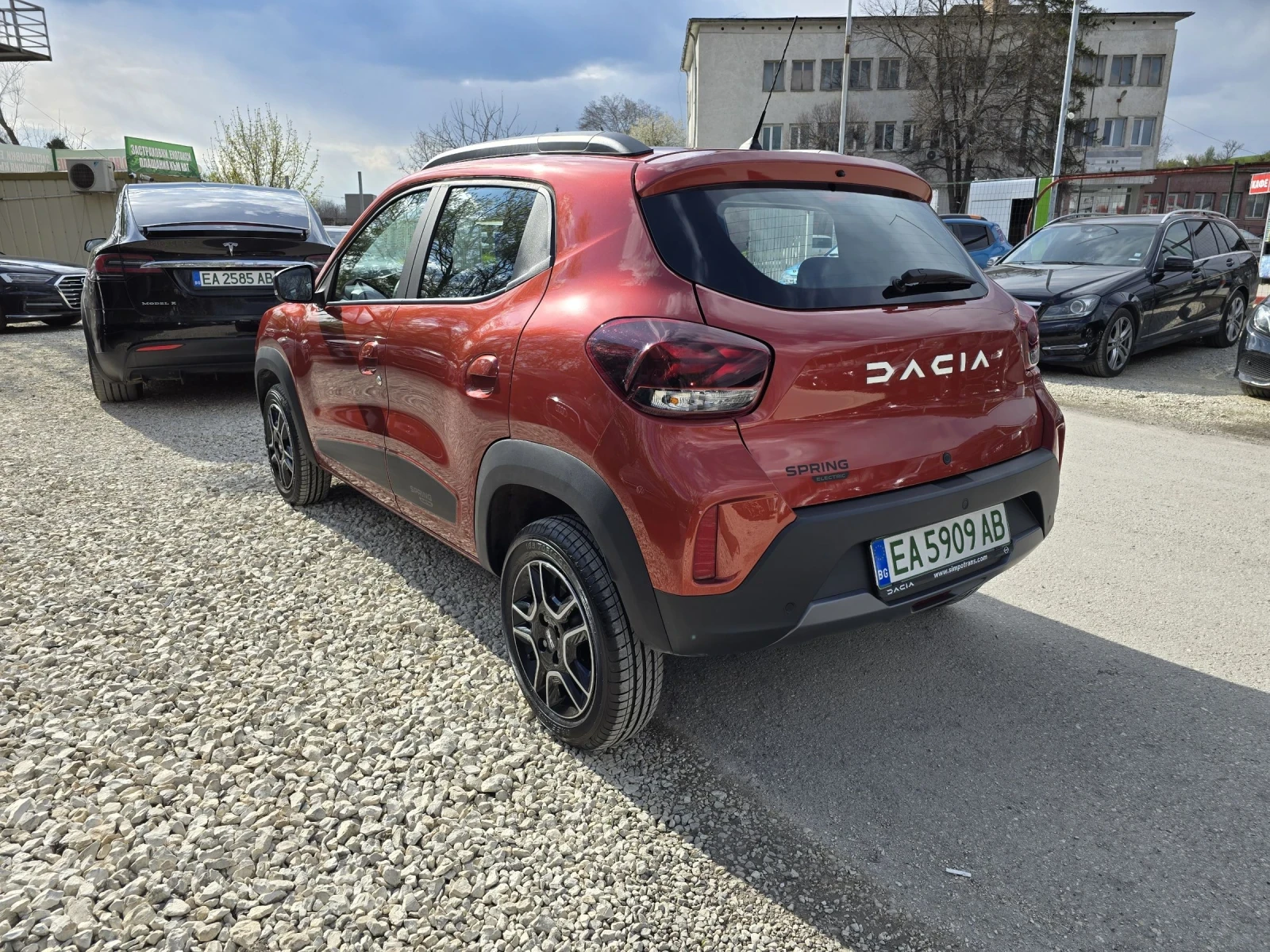 Dacia Spring New Face Гаранция Лизинг CCS - изображение 3