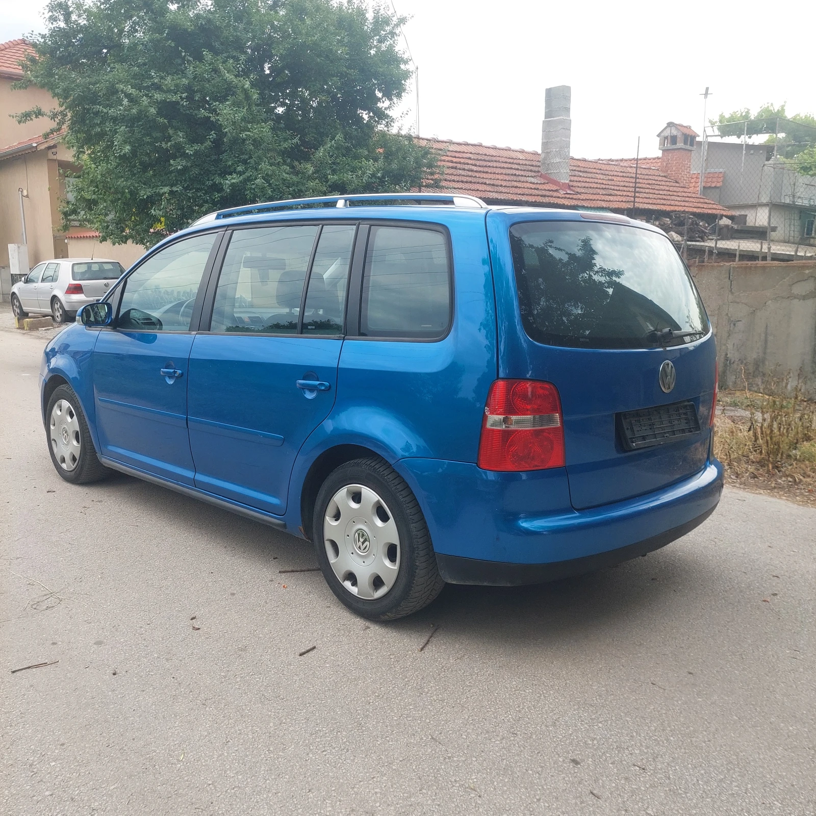 VW Touran 1.9TDI  101k.c. - изображение 4
