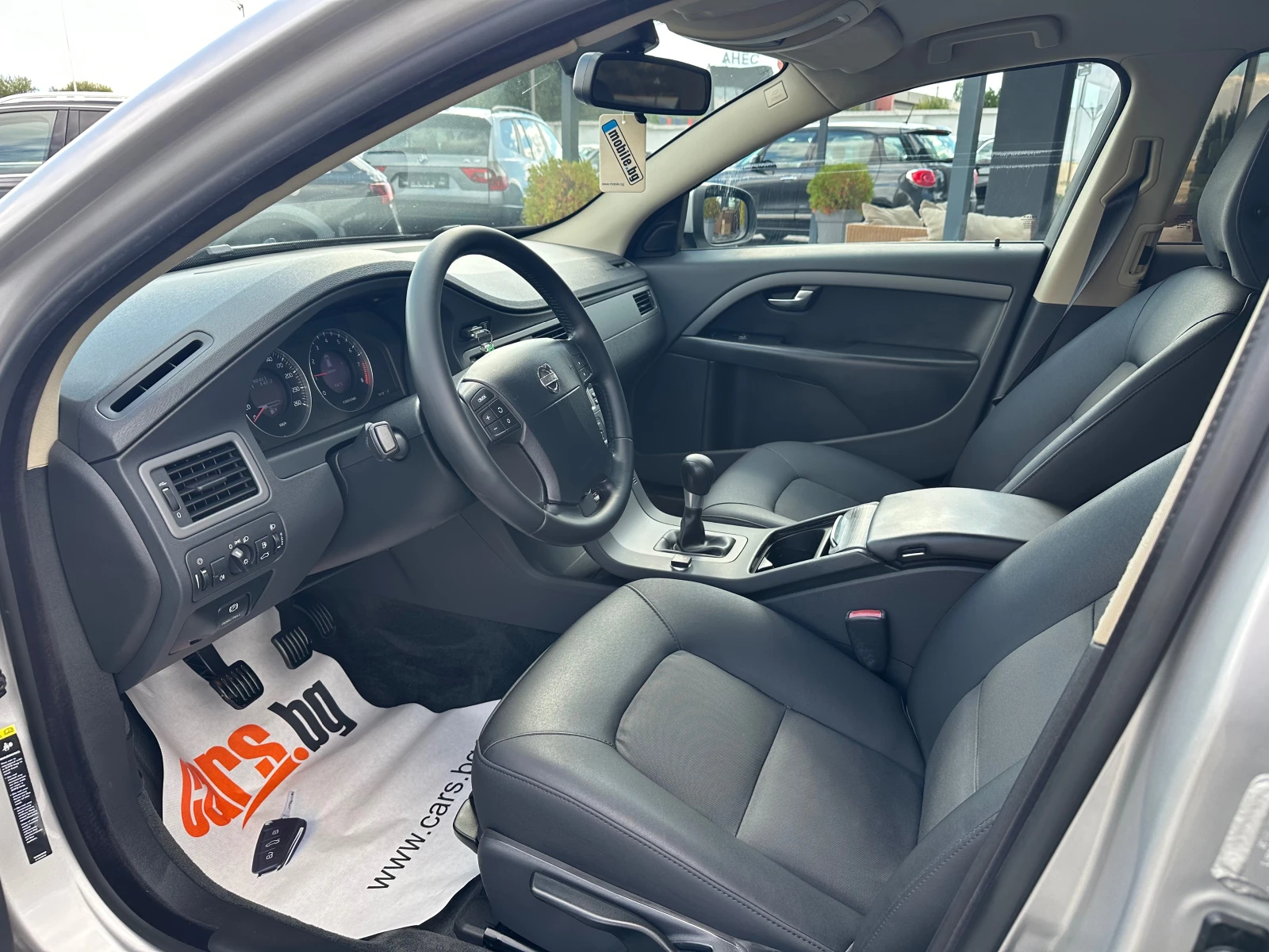 Volvo V70 2.0i* GPL* FACE* TOP*  - изображение 10